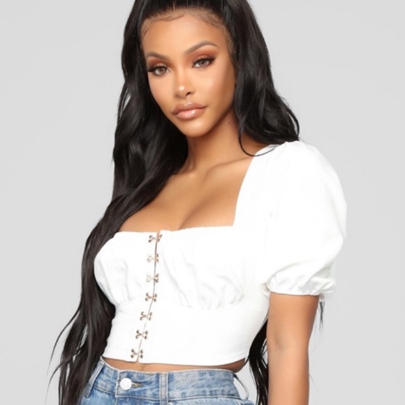 Fashion Nova Hooked crop top - Picture 1 of 6